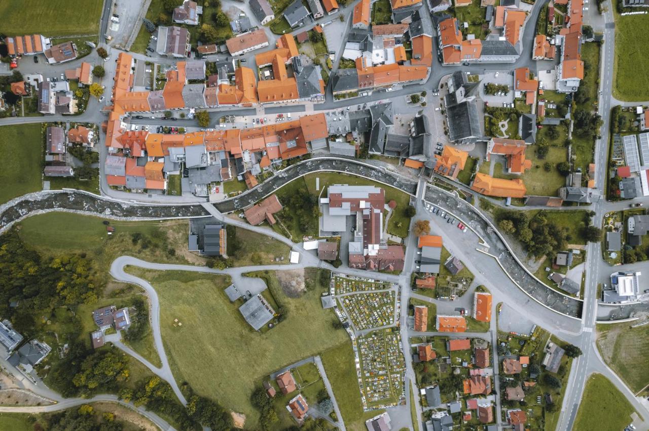 Zum Wohle Oberwoelz Stadt Exterior foto